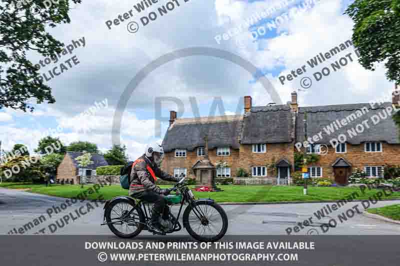 Vintage motorcycle club;eventdigitalimages;no limits trackdays;peter wileman photography;vintage motocycles;vmcc banbury run photographs